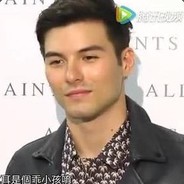 皮皮虾大战蛇皮狗