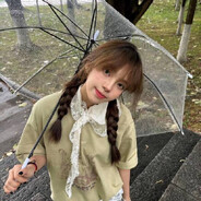 檀香味头发的女孩