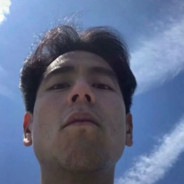 看哪个清秀的女孩