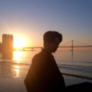 满目山河空念远