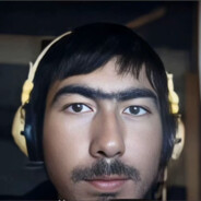 不会压枪的阿达西