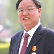 衡中校长张文茂