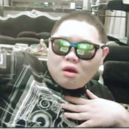 头很铁！要吃人！