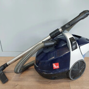 vacuum cleaner