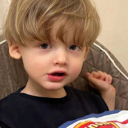 干拉然后玩手机