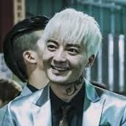 車顧好不然把你腿打斷