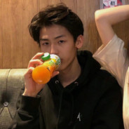 裤衩子满天飞～