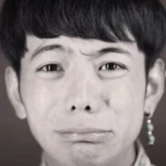 左牵丁真，右擎坤坤