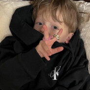 女同桌装成男娘骗走我的第一次