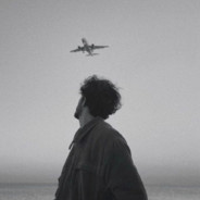 姑娘虽美，但我不配