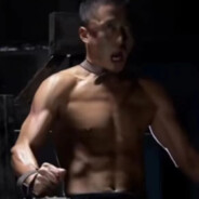 干拉然后刷抖音