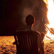 疯狂恋爱脑傻笑机器人