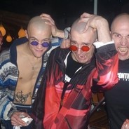 GOLF WITH YOUR FRIEEEENDS