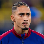 𝓓𝓪𝓿𝓲𝓭𝓮𝓵_