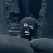 一个精灵球砸死你