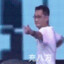 冲八万