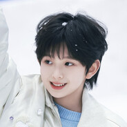 写信告诉我今天海是什么颜色