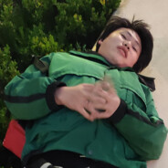 疯狂的偷吃你的贡品