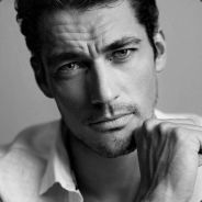 急速火车直线番长飞天大老虎描边人民艺术家