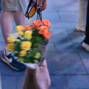 当S把低温蜡换成热熔胶被M告到法院