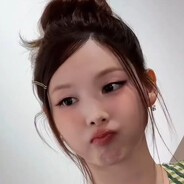 NAYEON