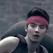 科技手  陆展博