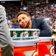 再打王者荣耀我直播倒立拉稀