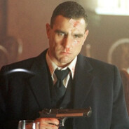 Тони пуля в зубах