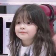 她说她是晒黑的