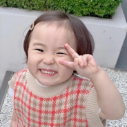 坚决拥护党的领导