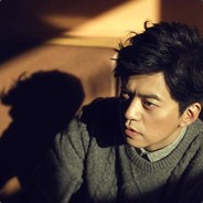 十八岁的大鲨鱼丶