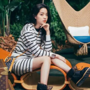 甜美少女的黑丝