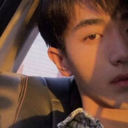 三次拒绝李知恩