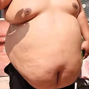 雨姐的大脚良子的胃袋