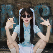 双兔傍地走，安能辨我