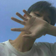 please每天开心亿点