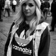 cannabiS / dycE /
