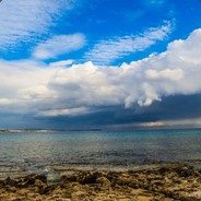 听闻那里有个她